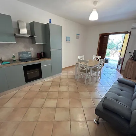 Gini House Hébergement de vacances *